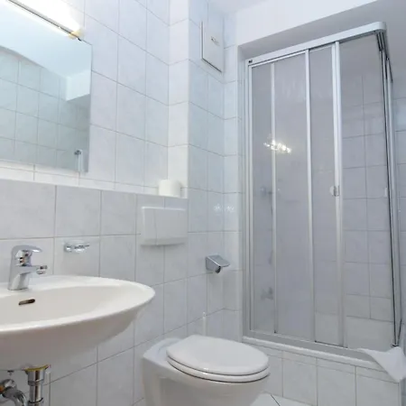 Apartment In With Garden Rotthalmuenster
